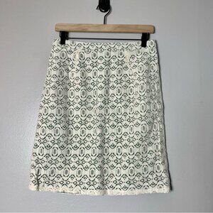 Edme & Esyllte Green Cream Lace Pencil Skirt